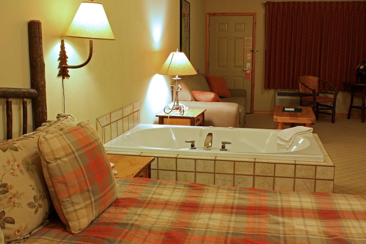 Mountain Lake Lodge Woods Bay Εξωτερικό φωτογραφία