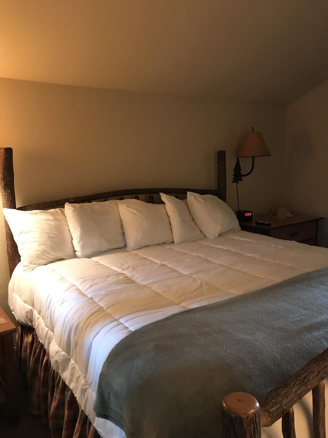 Mountain Lake Lodge Woods Bay Εξωτερικό φωτογραφία